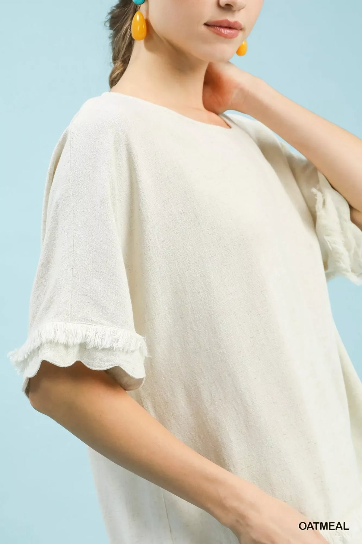 Umgee Linen Frayed Hem Scallop Edge Top