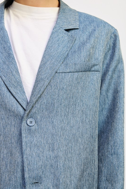 OVERSIZED BUTTON UP BLAZER