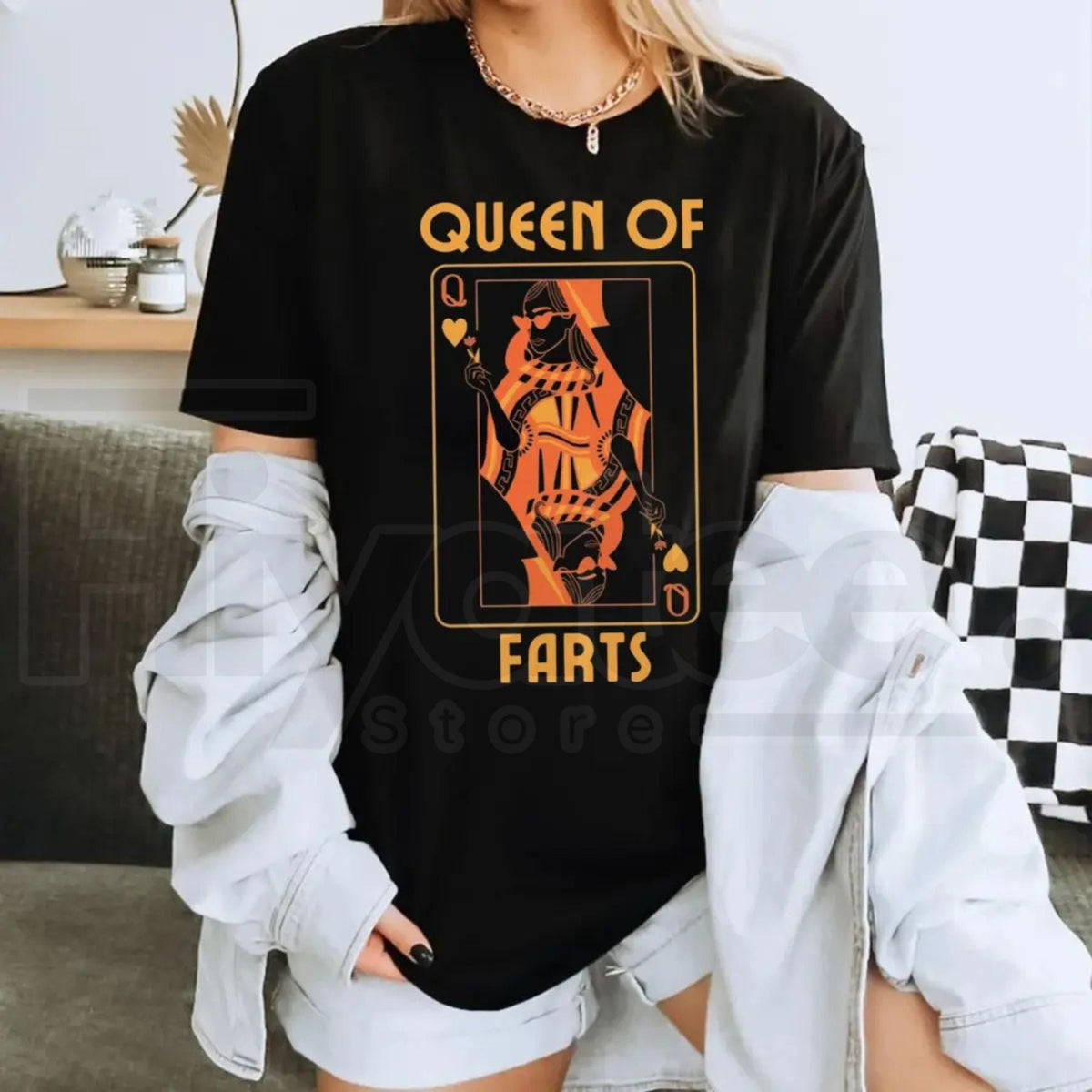 "Queen Of Farts" Funny Joke T-Shirt – Inappropriate Humor Prank Gift for Her