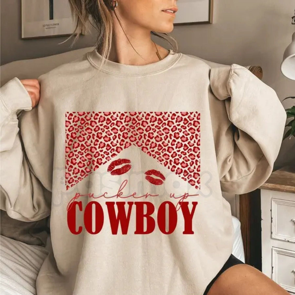 Western Valentine Cowboy Sweatshirt | Retro Howdy Valentine Crewneck | Vintage Cowboy Boots Heart Shirt | Coastal Cowgirl V-Day Jumper | Pink Western Rodeo Pullover | Country Love Gift for Her