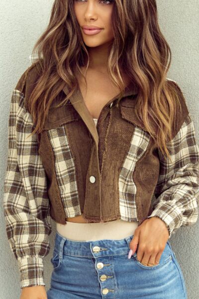 Raw Hem Plaid Cropped Hooded Jacket – Trendy Buttoned Outerwear with Casual Raw Hem Detail