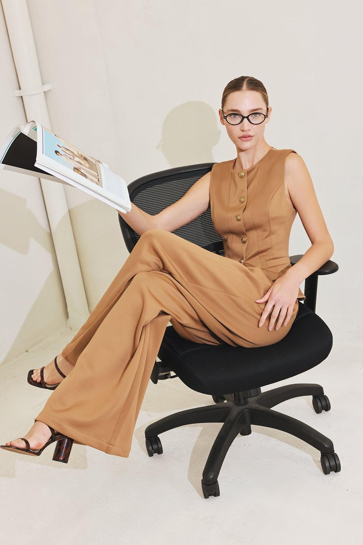 ROMANTIC PETAL WOVEN PANTS