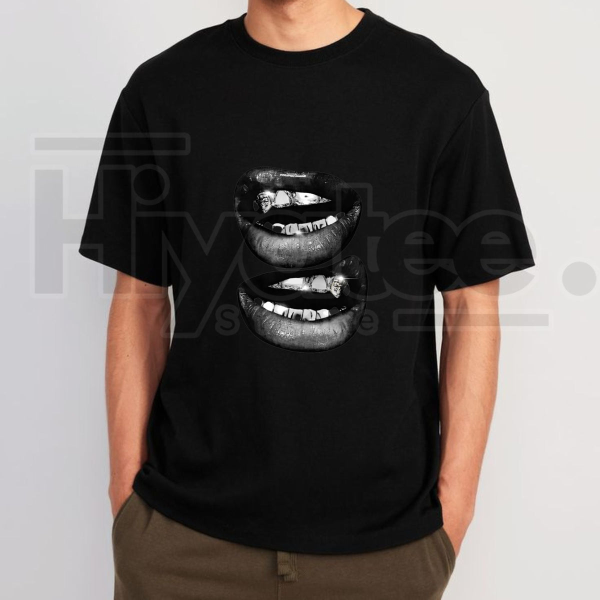 "Bold Mouth" Fashionable Garment-Dyed – Streetwear Graphic Top