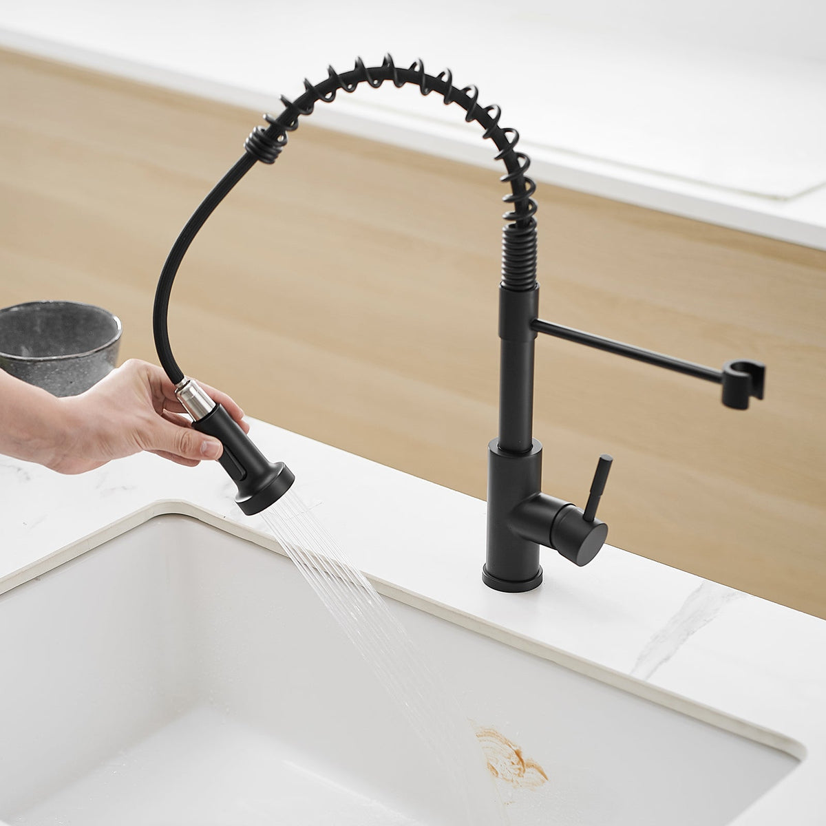 Kitchen Faucet with Pull Down Sprayer Black Stainless Steel Single Handle Pull Out Spring Sink Faucets