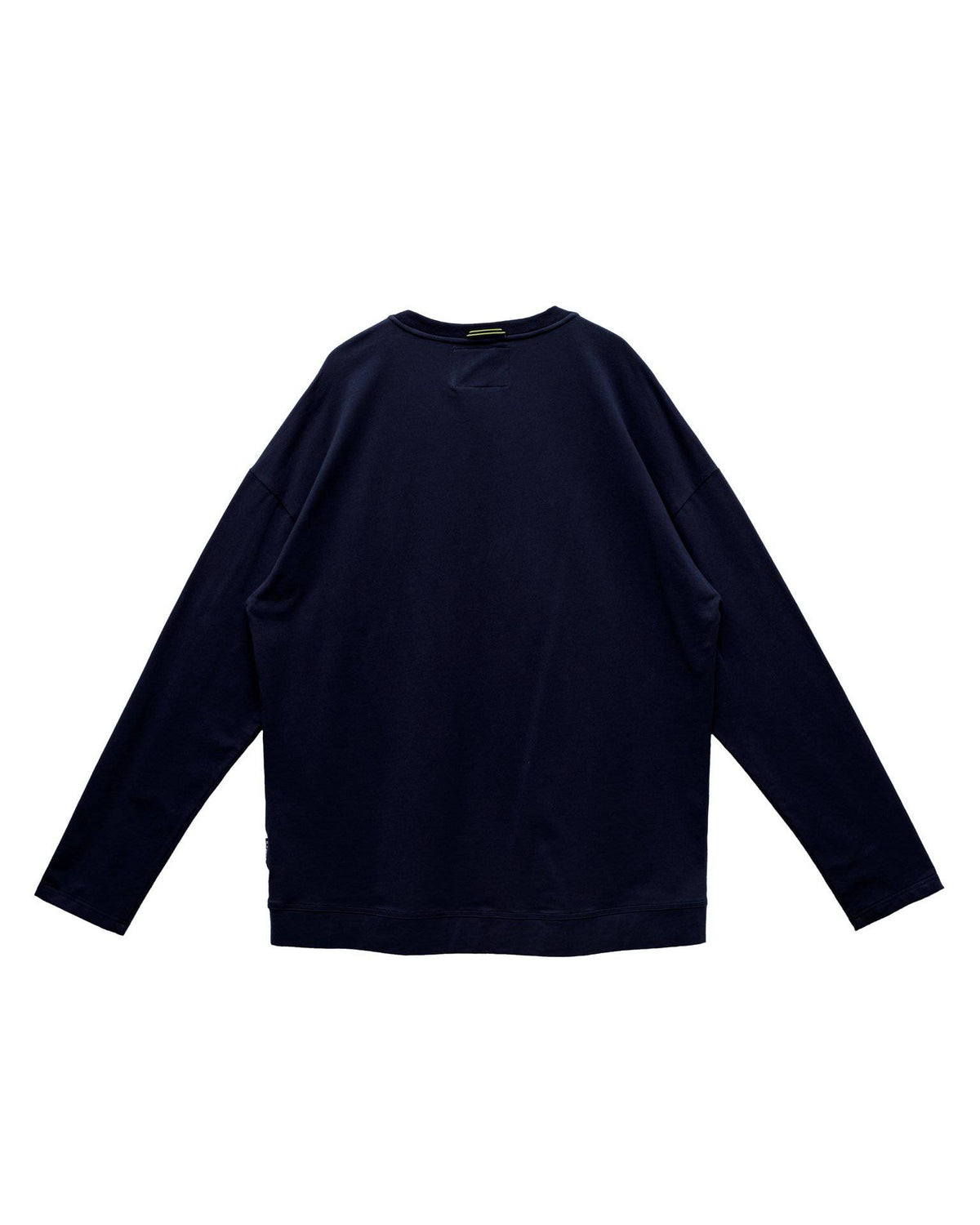 Konus Men's Long Sleeve Oversize Pocket Tee in Navy