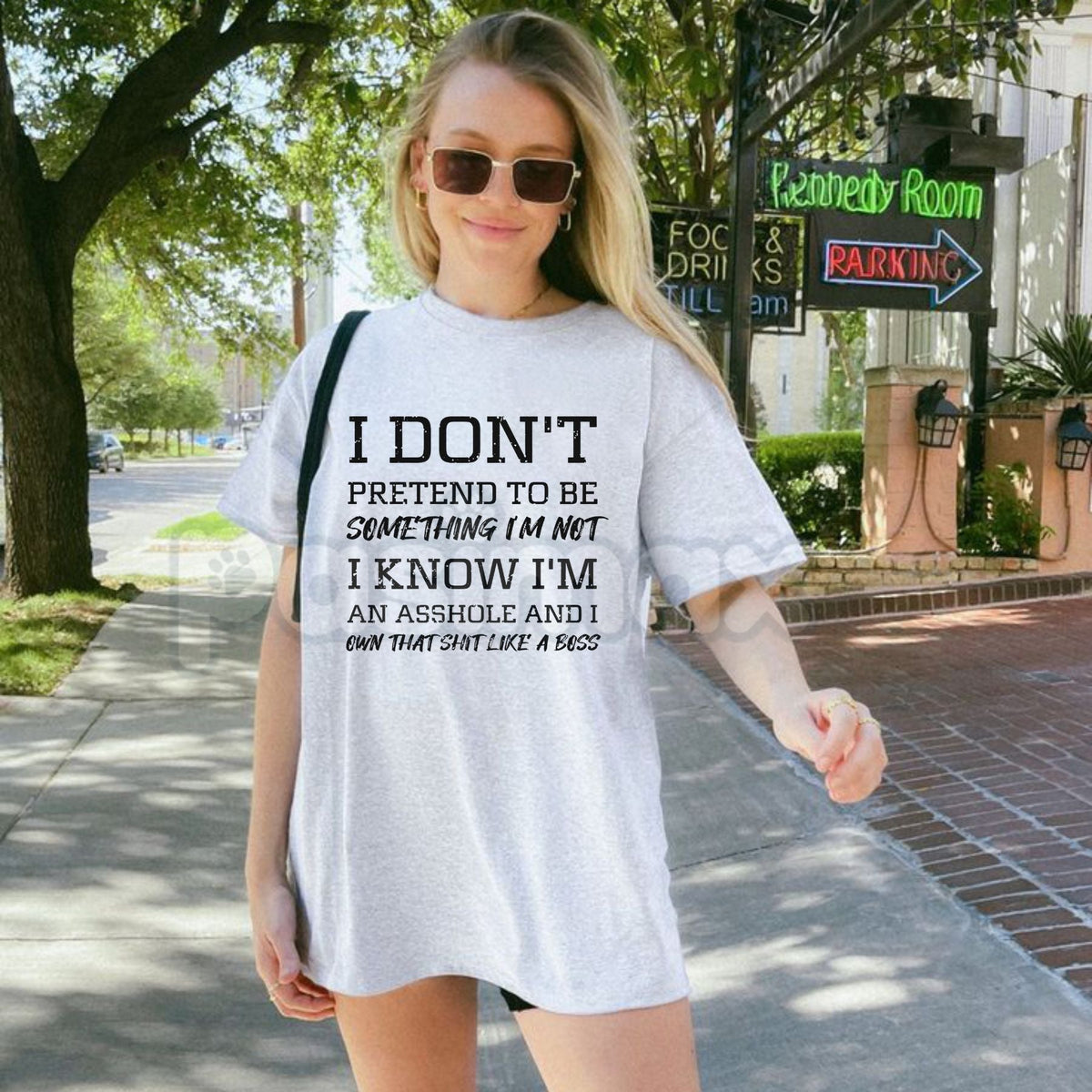 "I Know I'm An Asshole" Printed T-Shirt - Sarcastic Boss Energy Graphic Tee, Unapologetic Attitude Shirt, Funny Brutal Honesty Statement Apparel