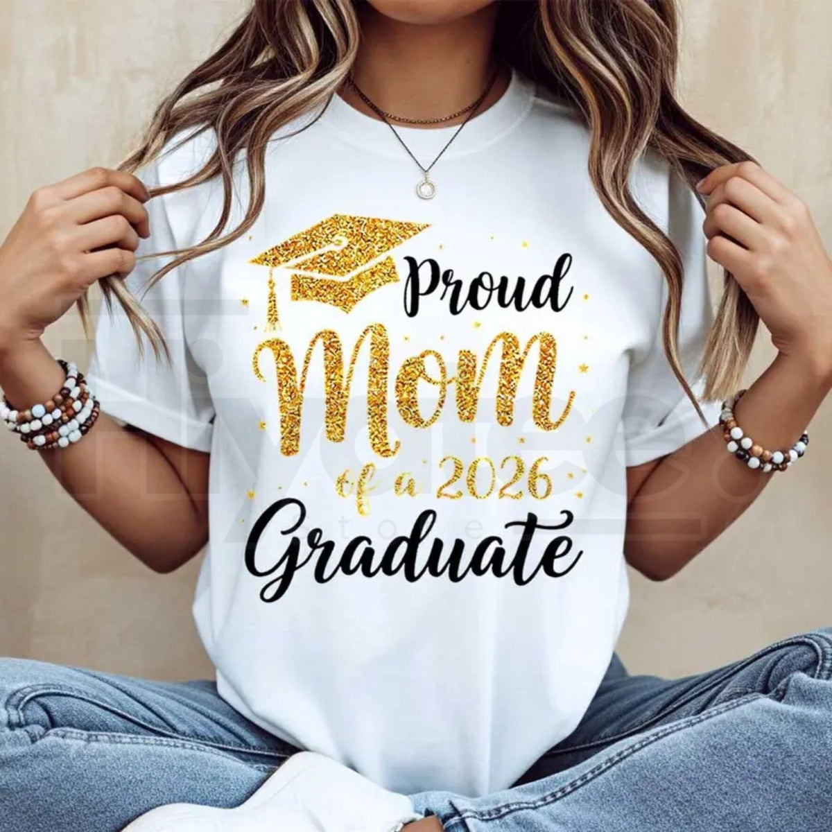 "Mom Of A 2026 Graduate" Graduation Cap – Proud Mother Celebration Crewneck