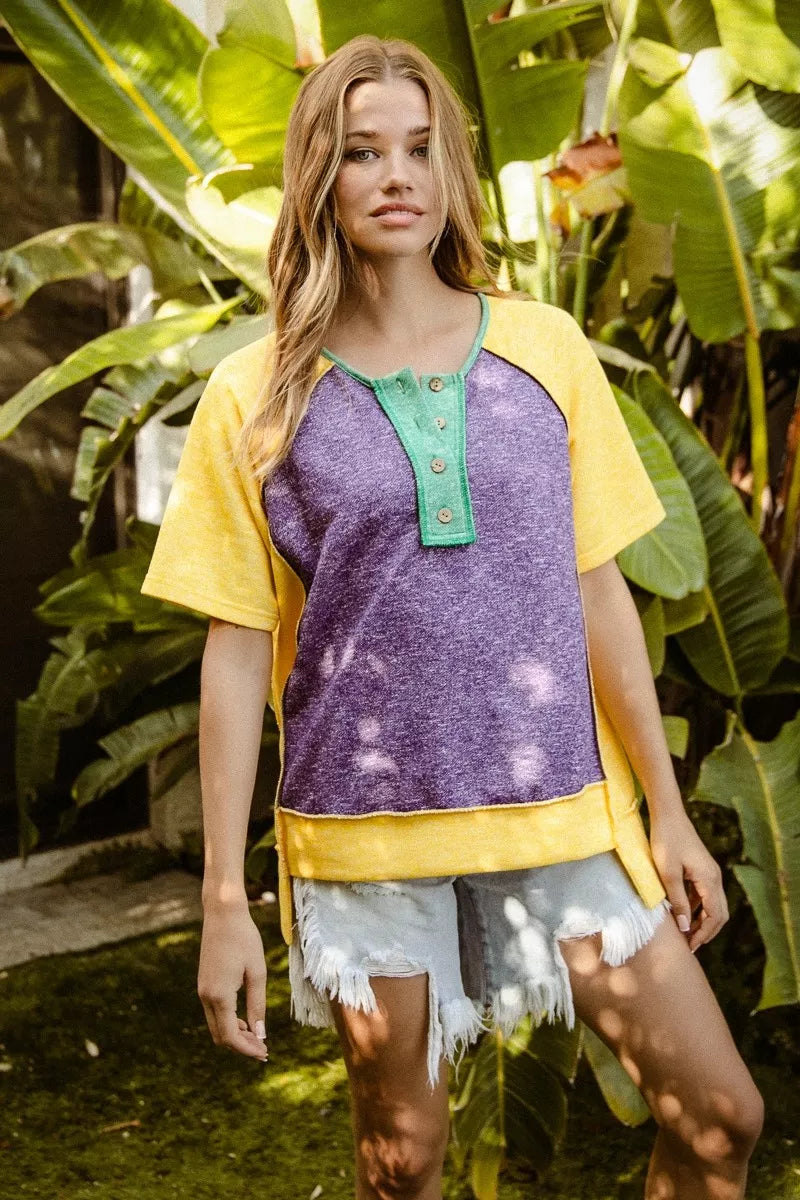BiBi Mardi Gras Color Block Buttoned Uneven Hem Top