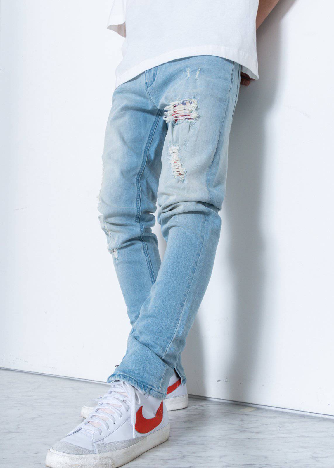 Men's Light Washed Denim With Repair Works
