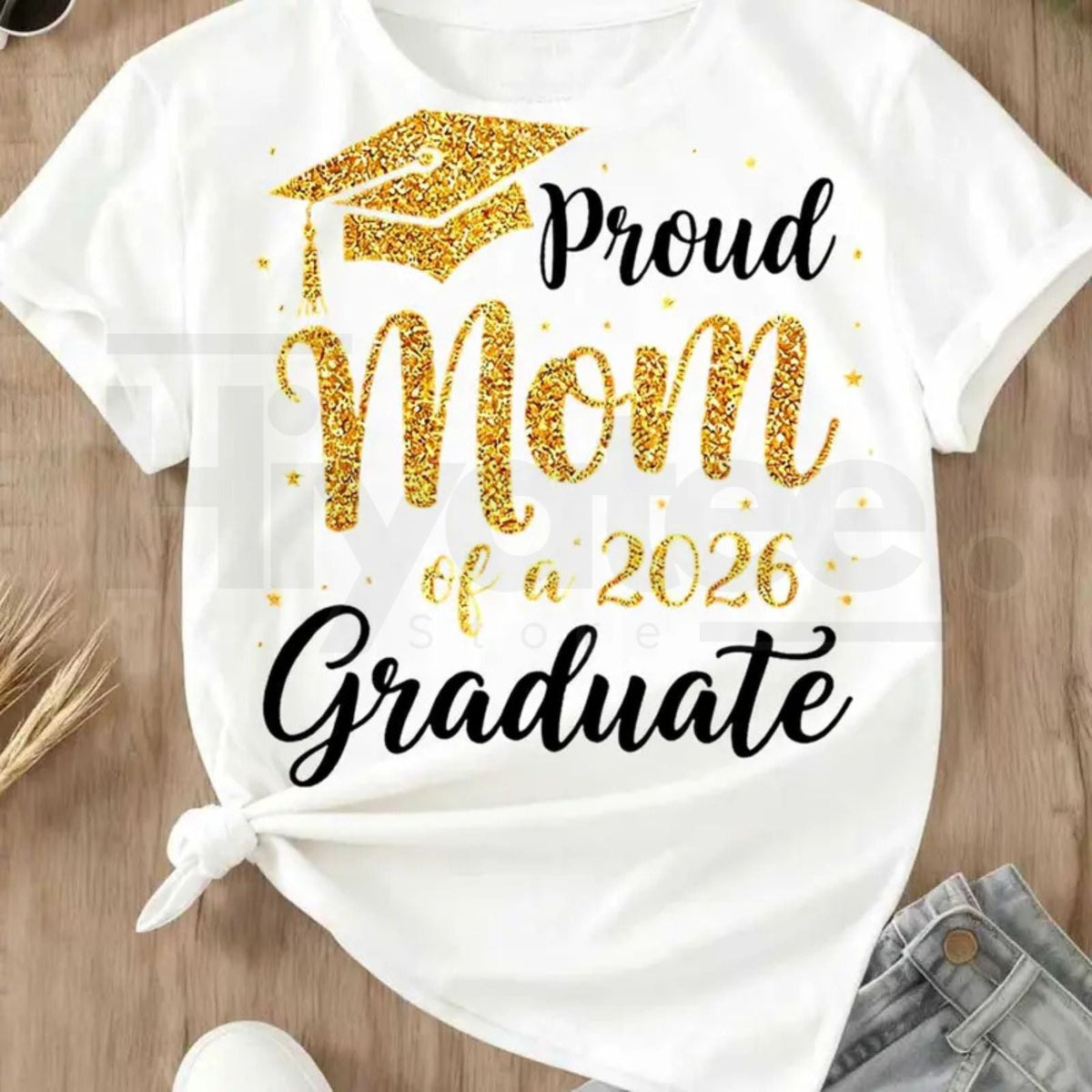 "Mom Of A 2026 Graduate" Graduation Cap – Proud Mother Celebration Crewneck