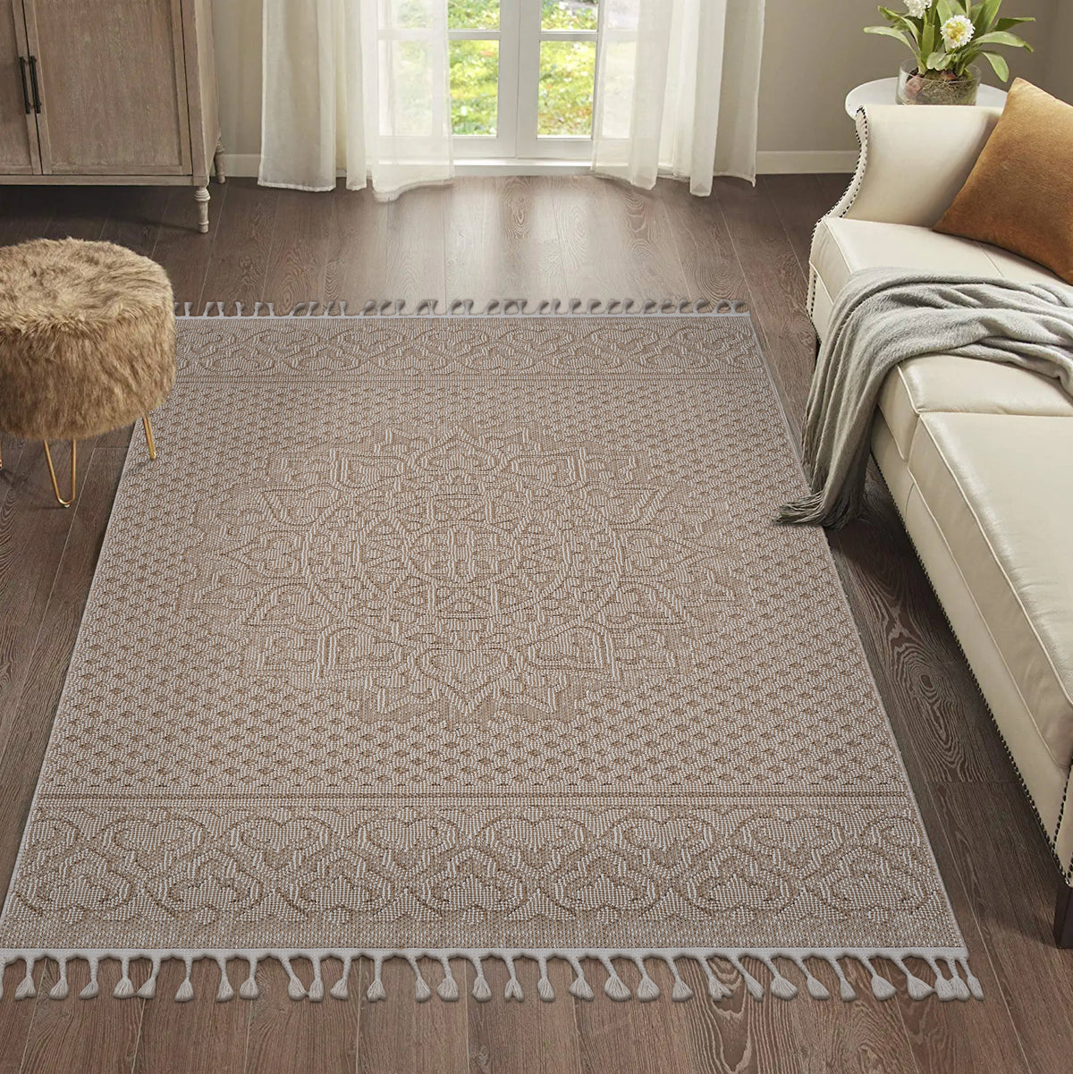 NAAR Guros Collection 4X6 Beige / Medallion Indoor / Outdoor Area Rug