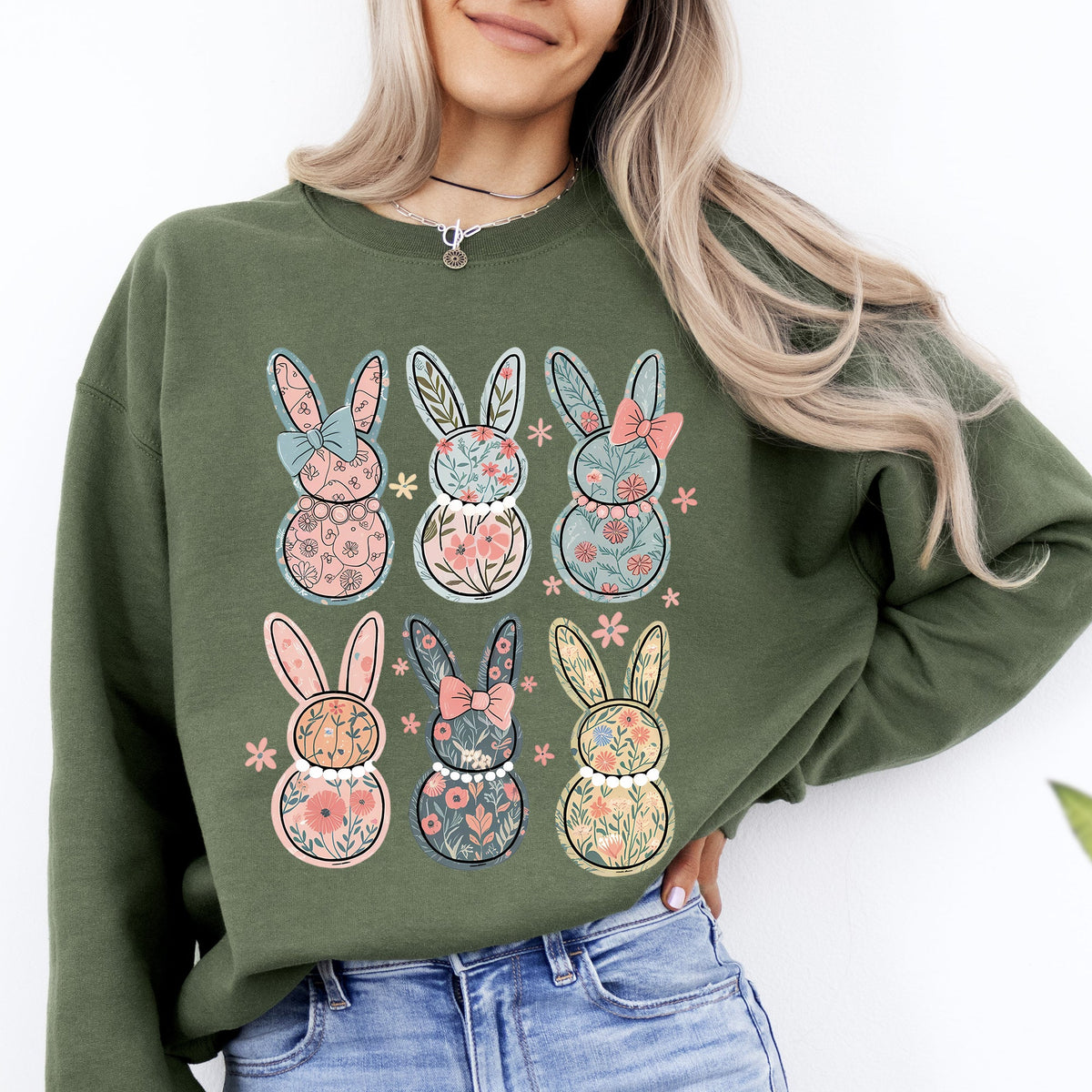 Adorable Floral Bunnies Easter Bunny Jesus Rabbit Garden Floral Design Sweatshirt