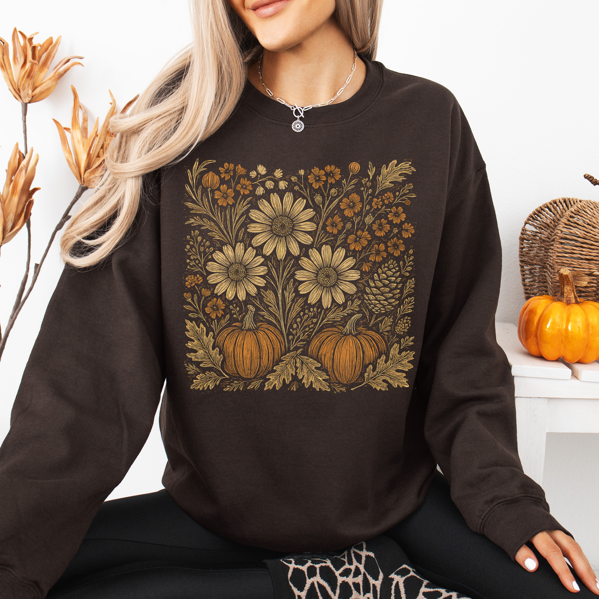 Autumn Wildflowers Minimalist Gorgeous Fall Pumpkin Botanical Cozy Autumnal Sweatshirt