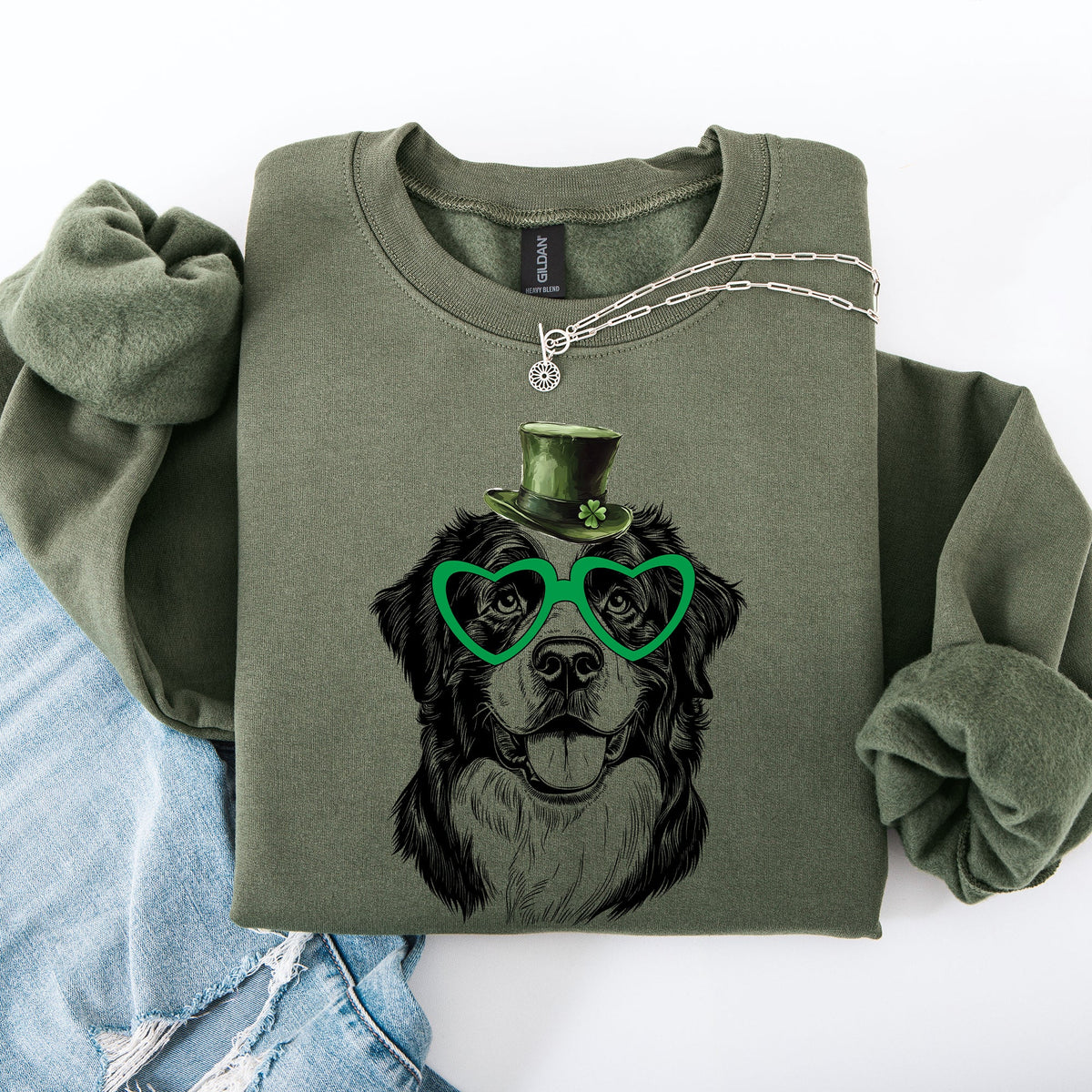 Bernese Mountain Dog Adorable St Patrick's Day Lucky Irish Greeting Cozy Sweatshirt