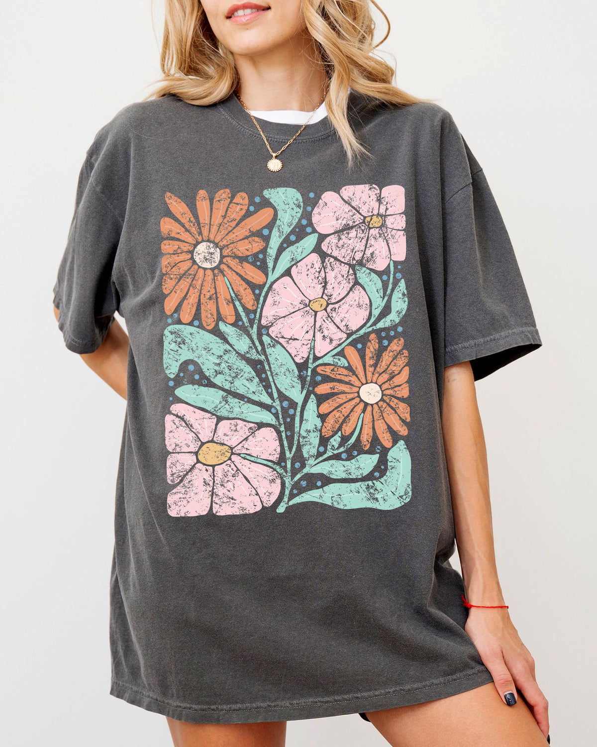 Bohemian Gorgeous Abstract Flowers Boho Floral Design Summer Vibes Gardening Festival Nature Comfort Colors Tee
