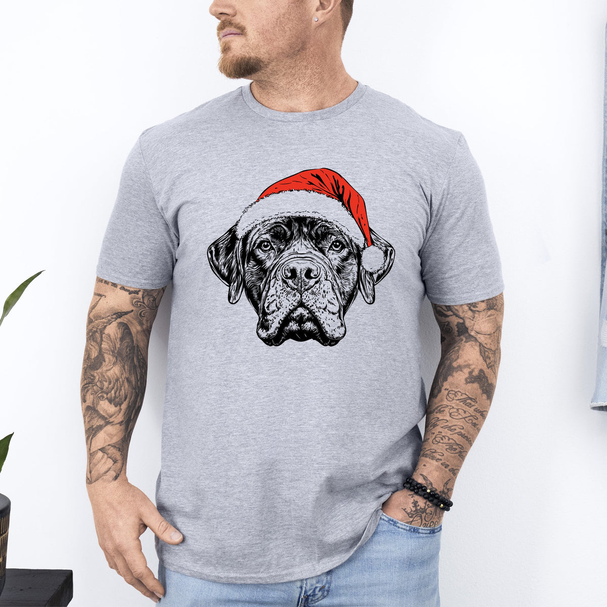 Bull Mastiff Santa Claus Christmas Dog Lover Illustration Print Comfort Colors Tee