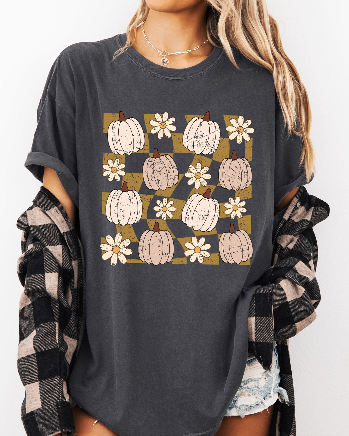 Checkered Pumpkins Daisies Flowers Retro Hippie Halloween Autumn Positivity Comfort Colors Tee