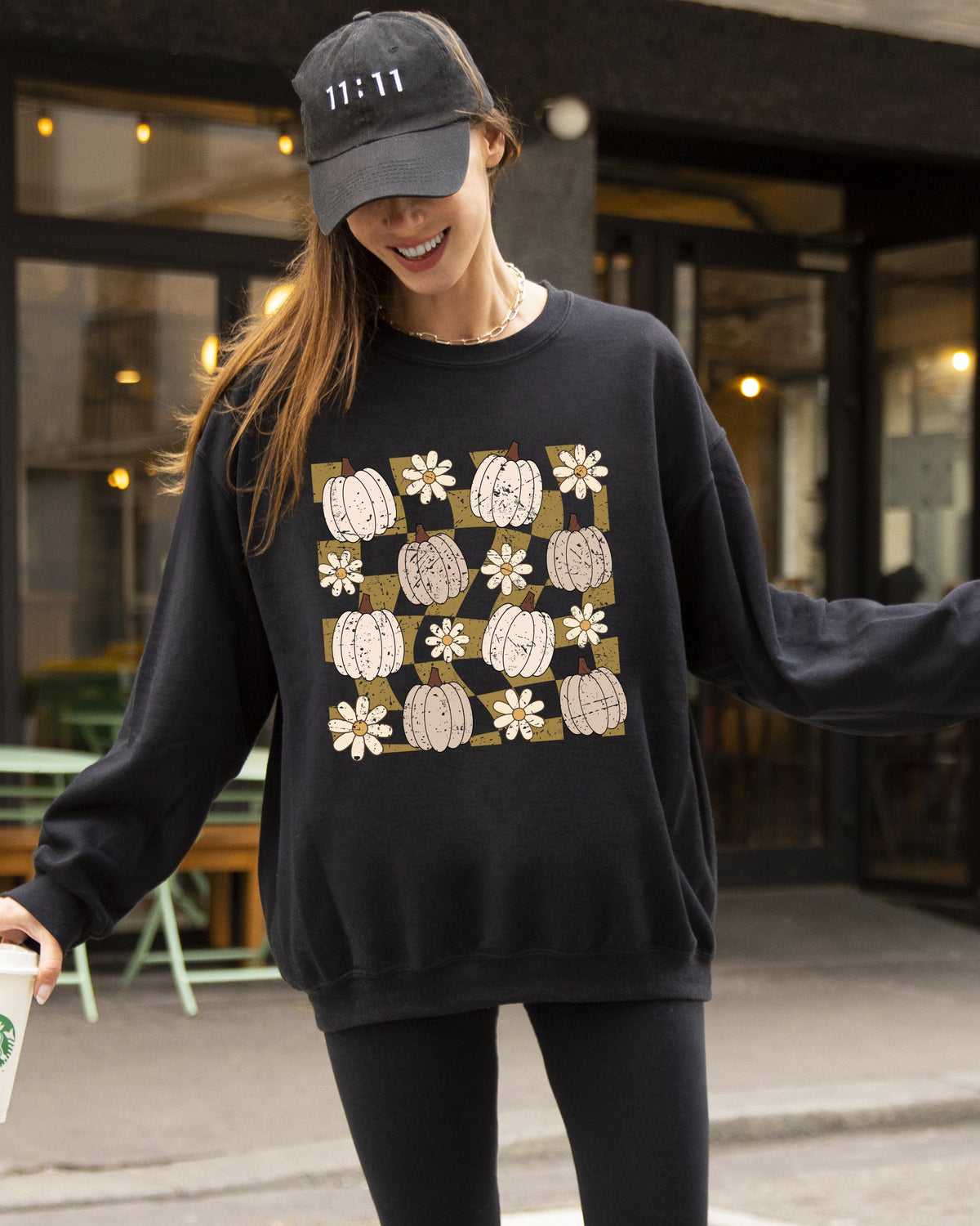 Checkered Pumpkins Daisies Flowers Vintage Retro Hippie Positivity Halloween Autumn Sweatshirt