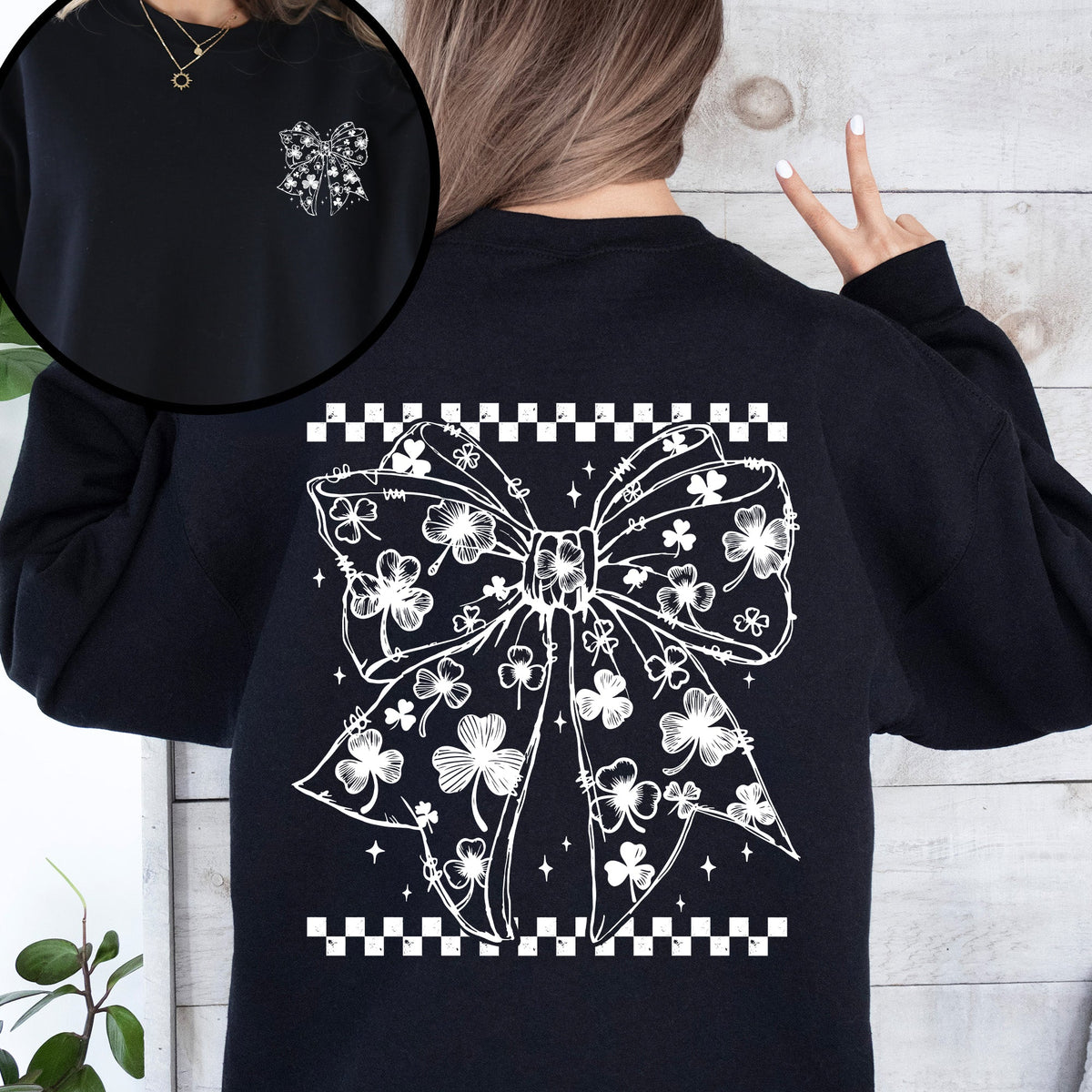Leprechaun Checkered Bow Coquette Shamrock Clover Lucky St Patrick's Day Sweatshirt