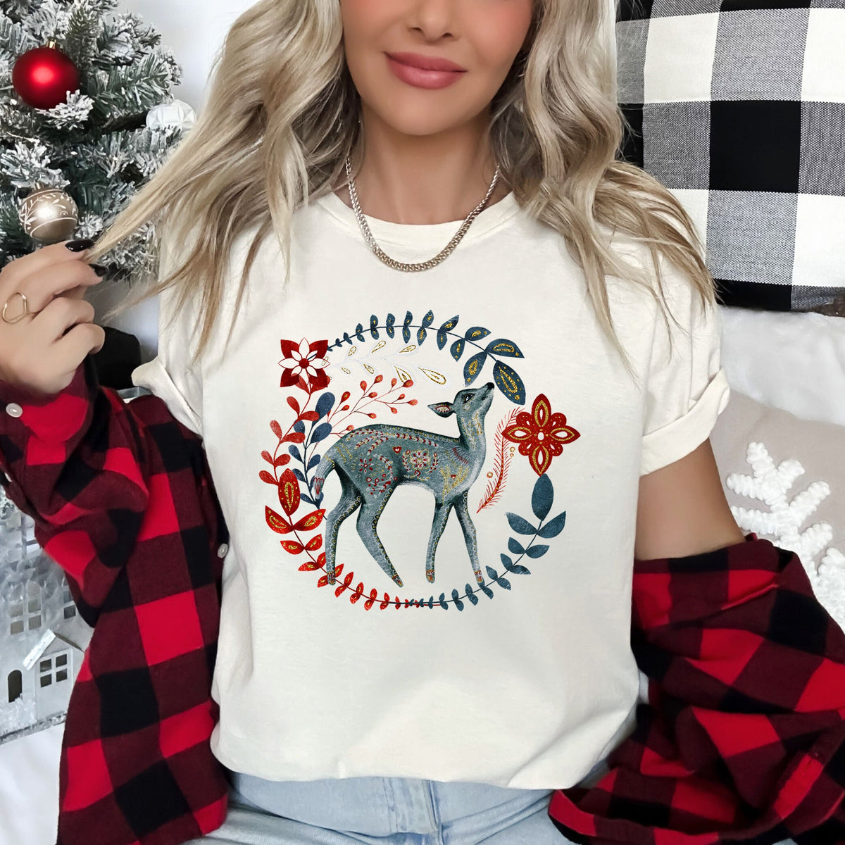 Deer Folk Art Scandinavian Winter Christmas Scene Hand Drawn Illustration Graphic Tee