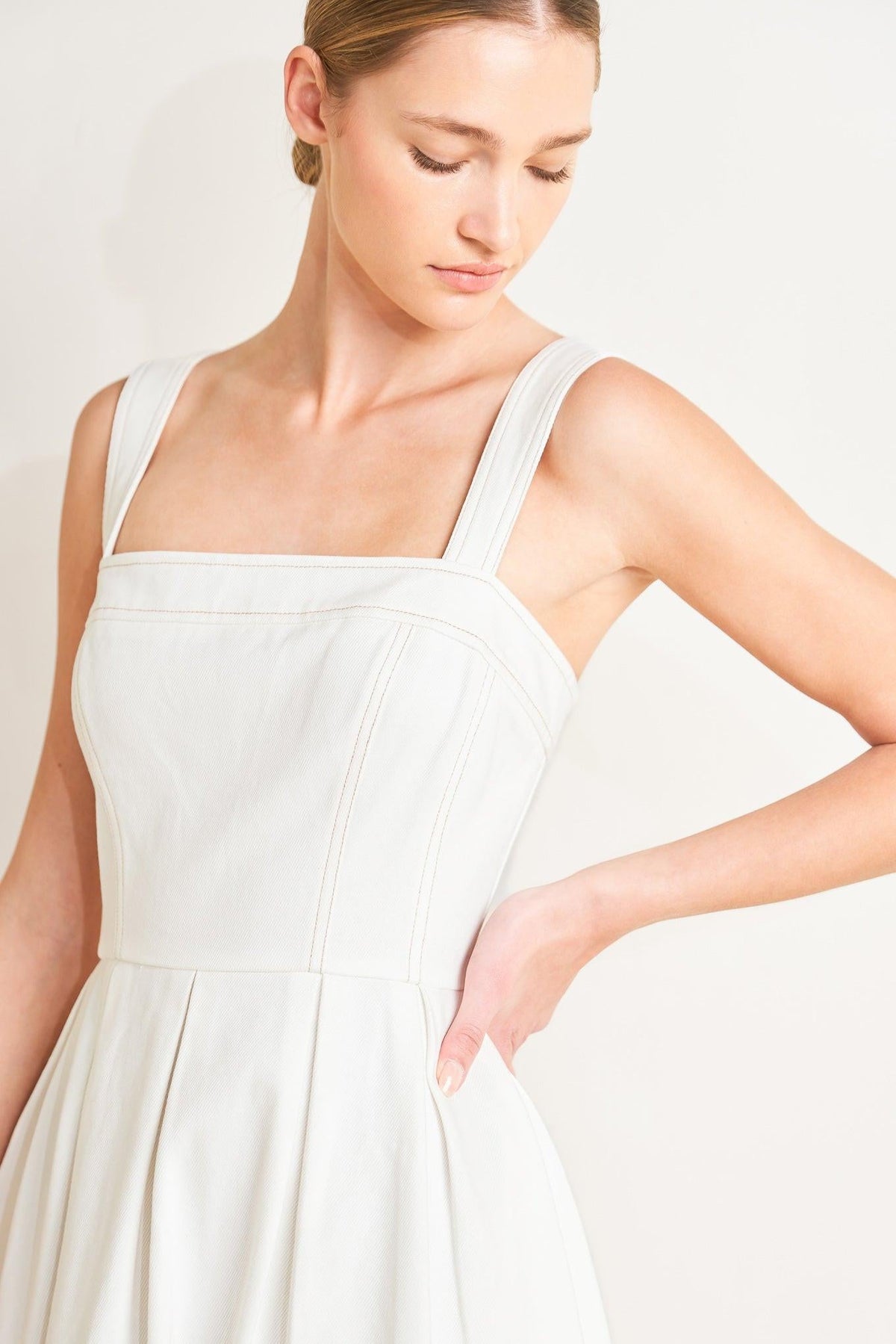 SERENE CHARM WOVEN MIDI DRESS