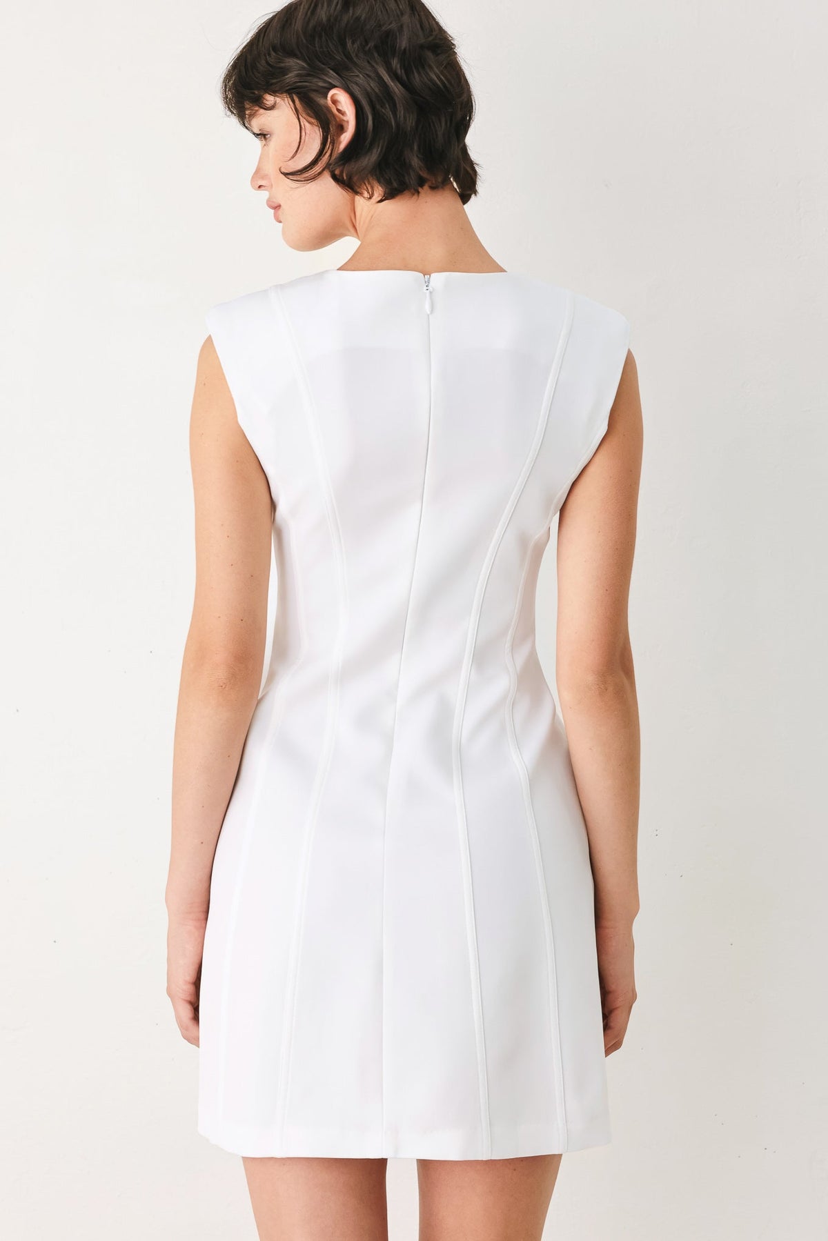 THE MODERN ICON WOVEN SHIFT DRESS