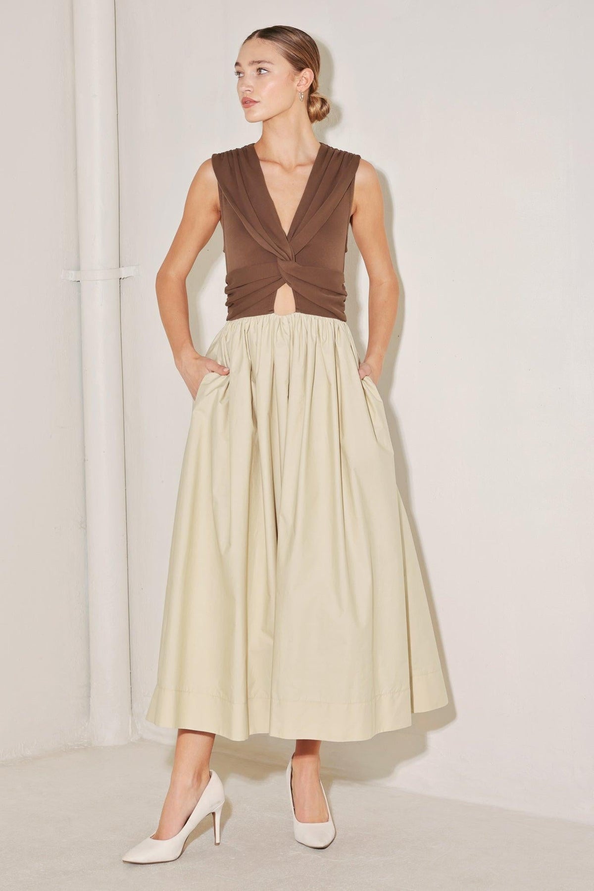 ANGEL VEIL SOLID MIDI DRESS