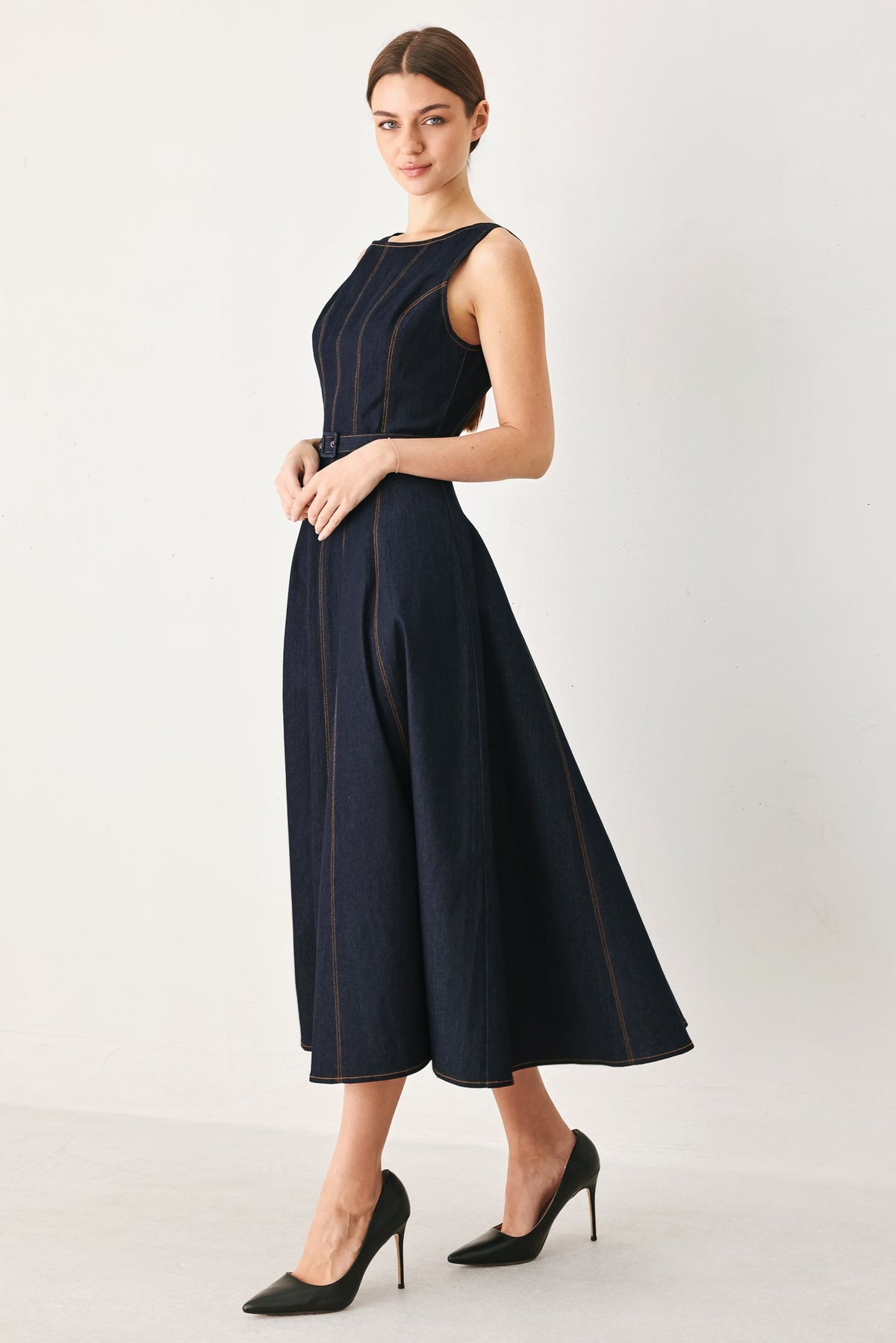 TAILORED STITCH DENIM MIDI DRESS