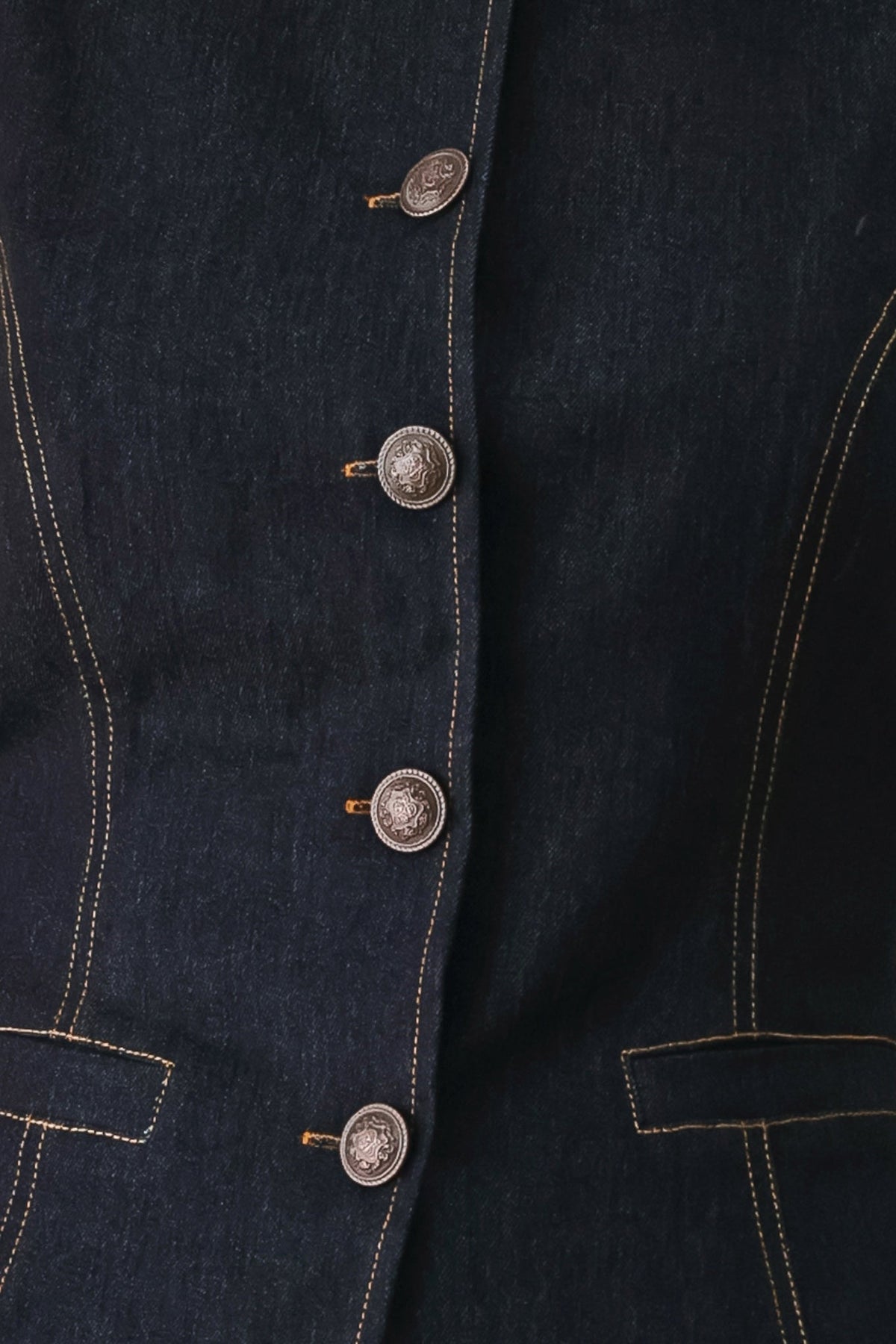 CONTRAST STITCH DENIM VEST