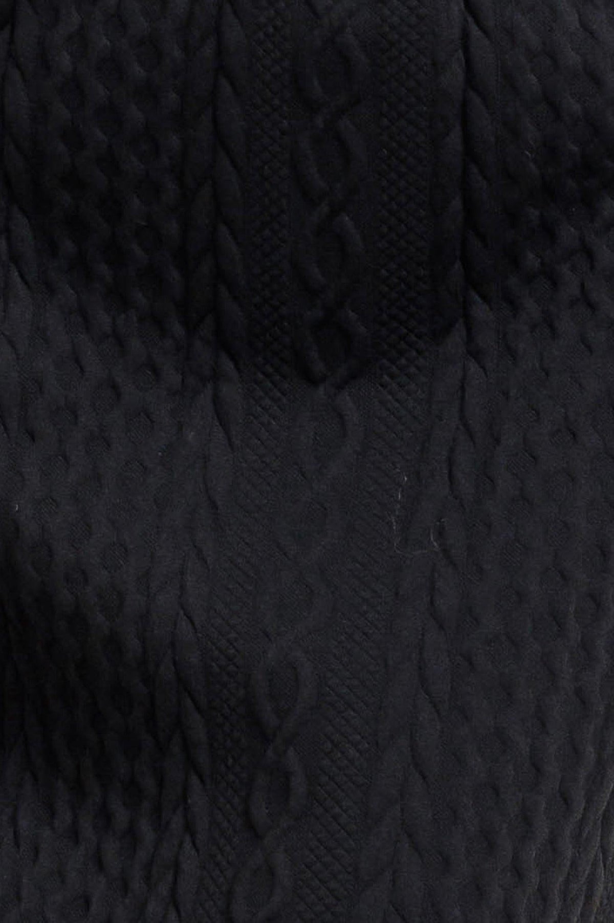 URBAN LUXE COMMAND KNIT MIDI SKIRT