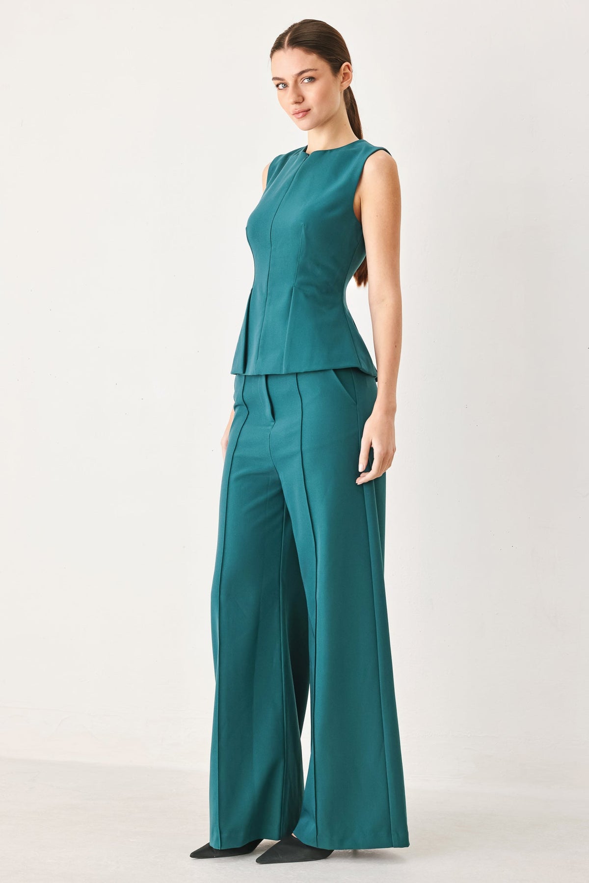 MODERN FLOW WOVEN PANTS