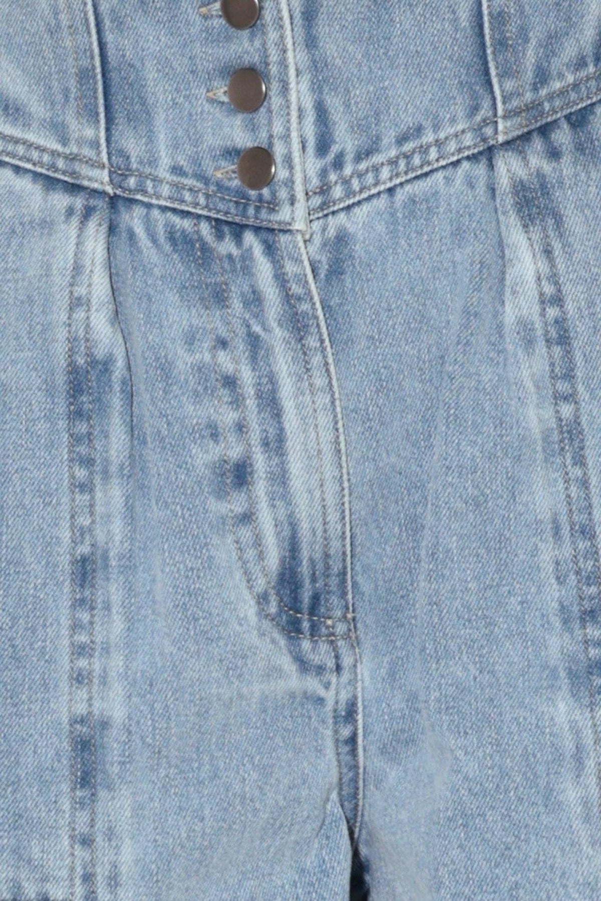 SUNLIT DENIM MOMENT SHORTS