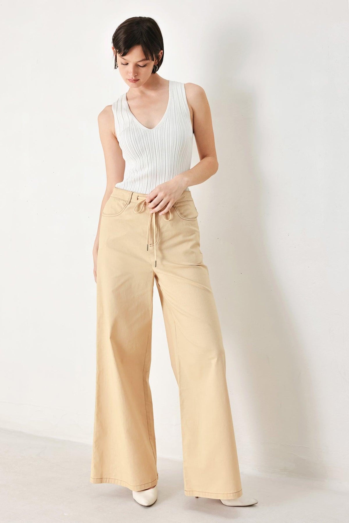 MODERN SAND WOVEN PANTS