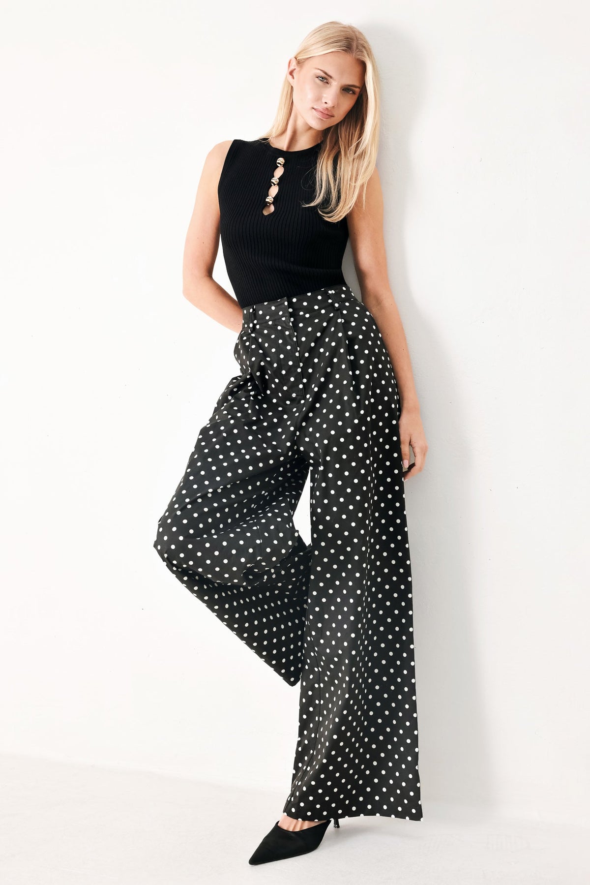 FOREVER CHIC POLKA WOVEN PANTS