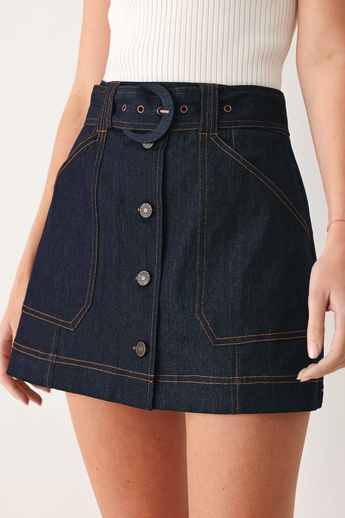 CHIC CHARM DENIM SKORT