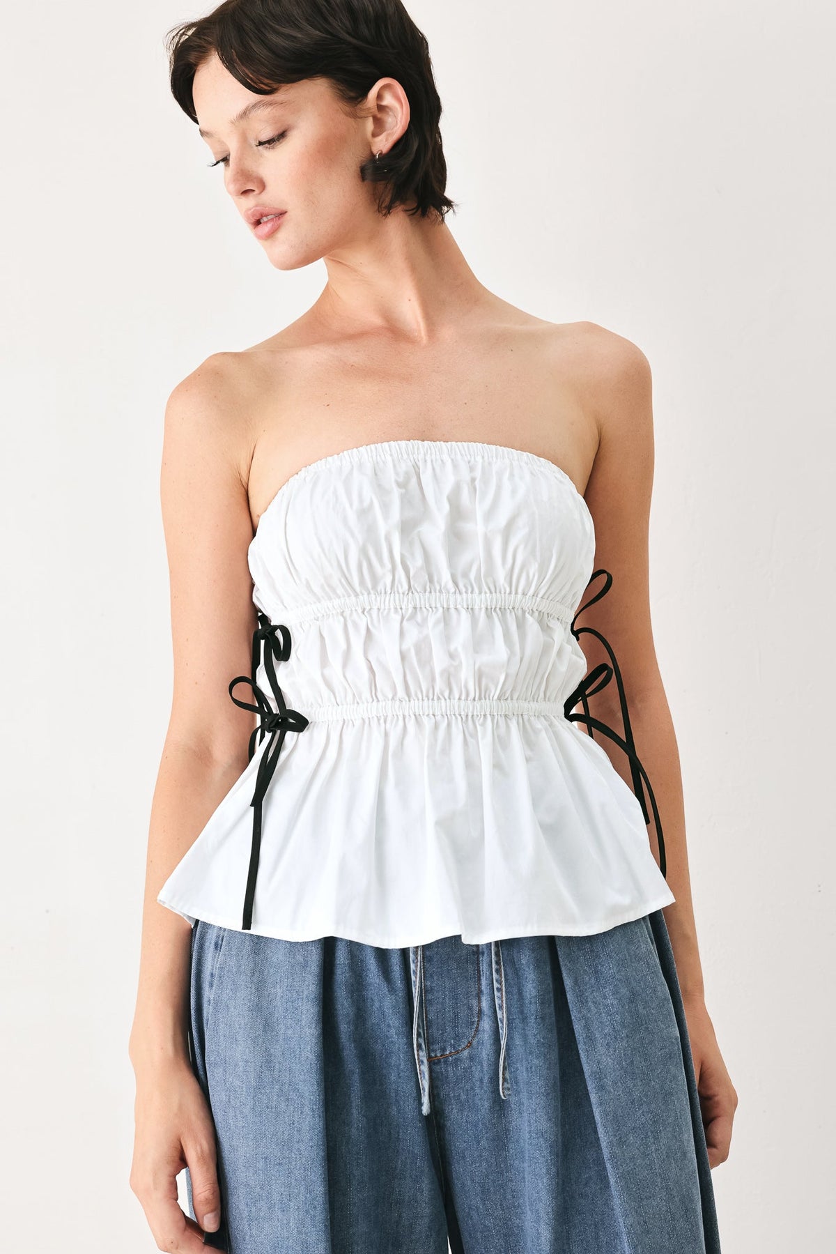 BEACH CLUB WOVEN STRAPLESS TOP