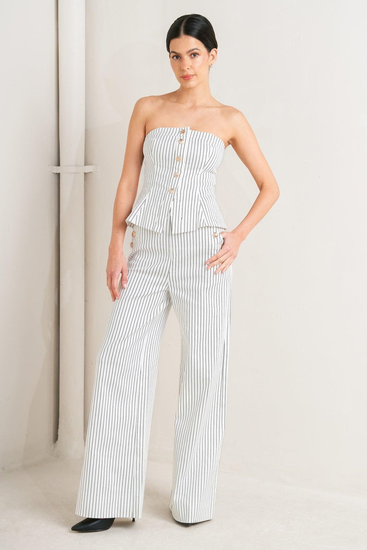 EFFORTLESS FORM STRIPE WOVEN TWILL TOP