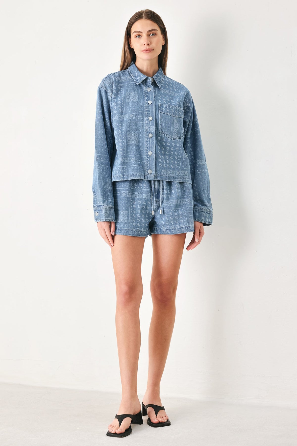 VINTAGE BANDANA DENIM JACKET
