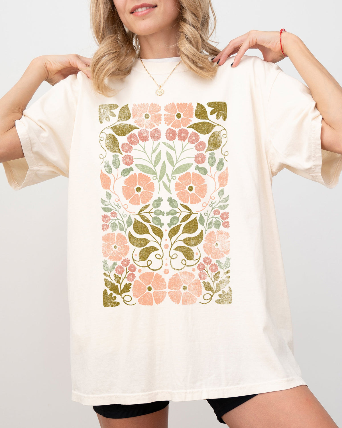 Fall Folk Art Flowers Botanical Simplicity Autumn Thanksgiving Halloween Floral Comfort Colors Tee