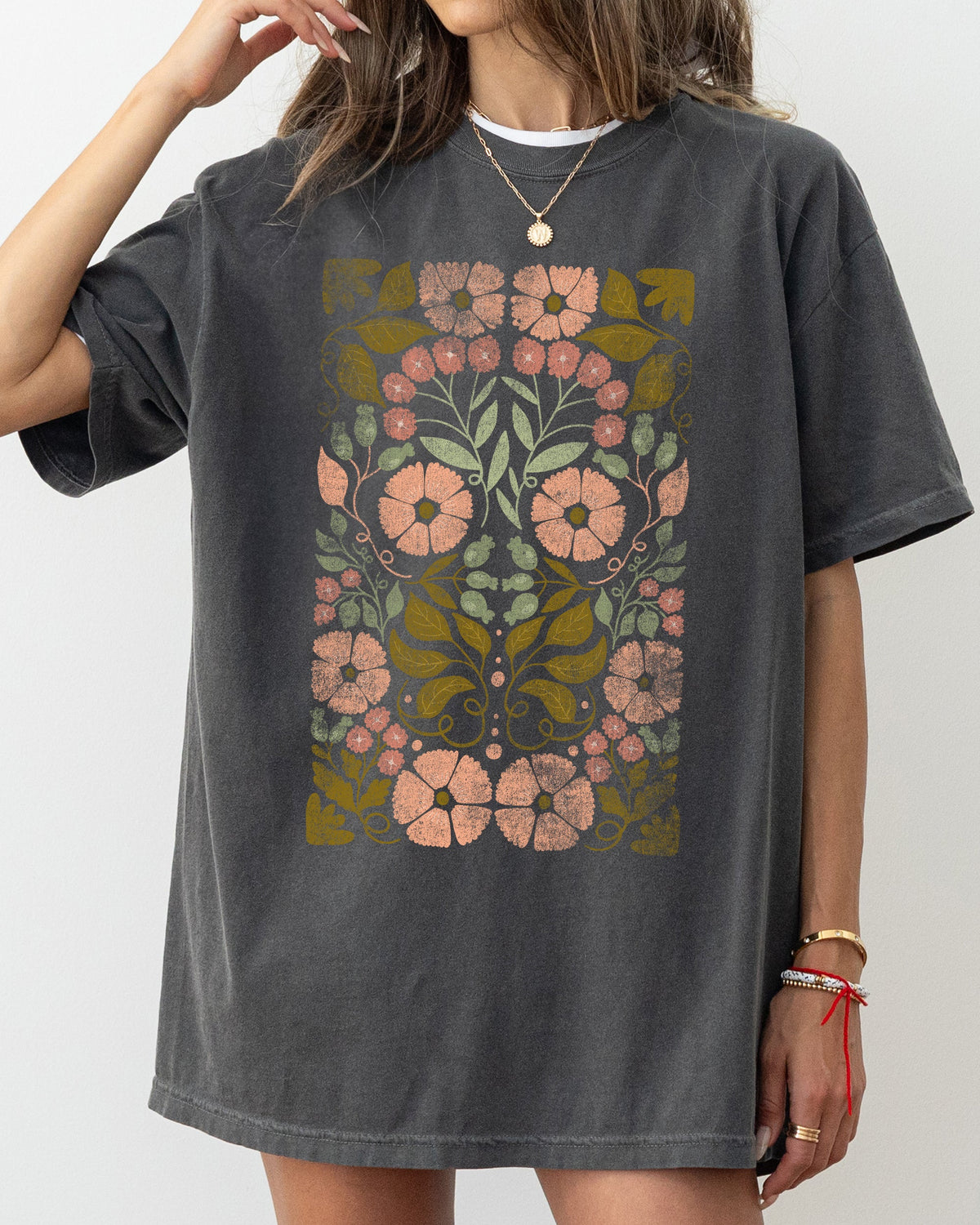 Fall Folk Art Flowers Botanical Simplicity Autumn Thanksgiving Halloween Floral Comfort Colors Tee