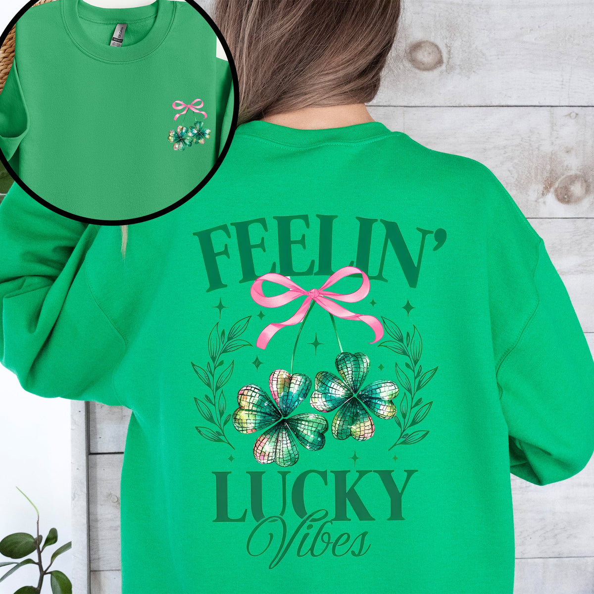 Feelin' Lucky Vibes Coquette St Patrick's Day Shamrock Clover Leprechaun Sweatshirt