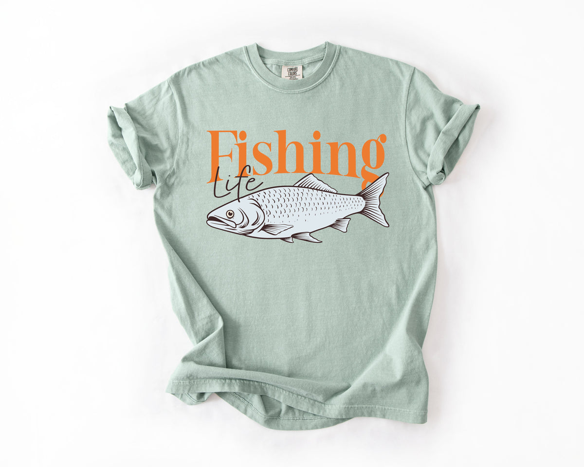 Fishing Life Boat Lake Sea Camping Outdoor Nature Travel Adventure Comfort Colors Tee