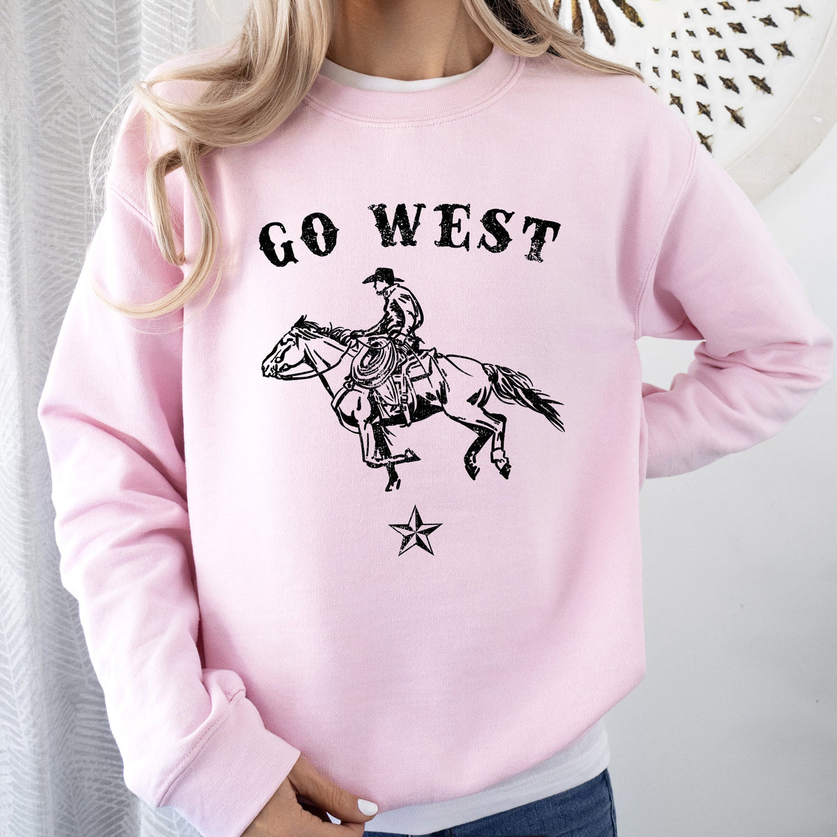 Go West Cowboy Horse Western Retro Vintage Americana Frontier Heritage Sweatshirt