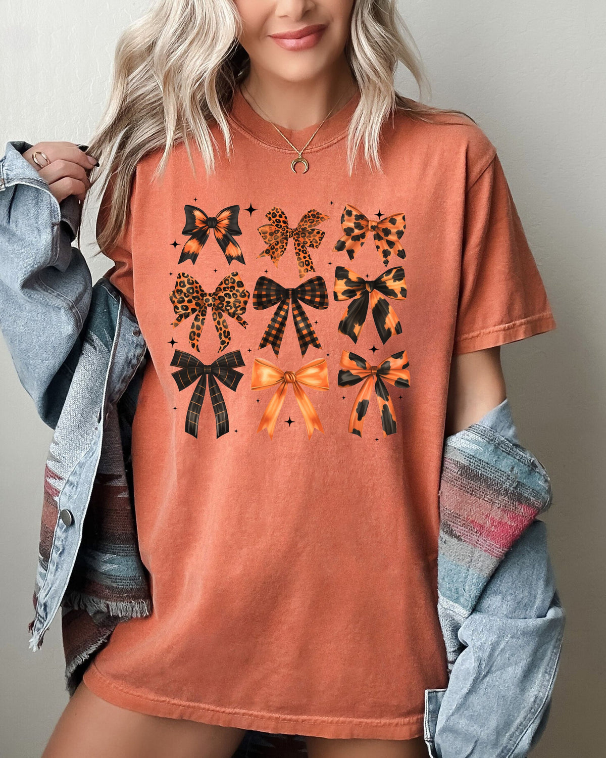 Halloween Bows Girly Ribbons Coquette Spooky Autumn Fall Thanksgiving Comfort Colors Tee