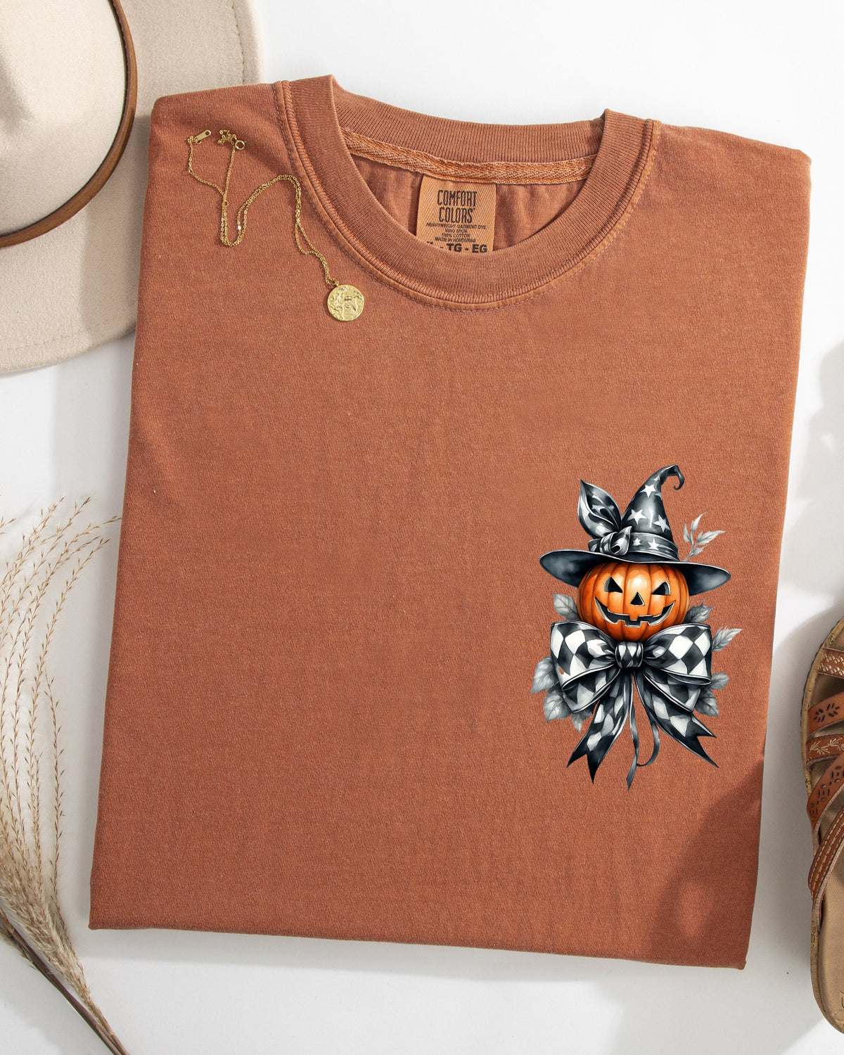 Halloween Jack-O-Lantern Pumpkin Pocket Print Ribbon Coquette Fall Autumn Comfort Colors Tee