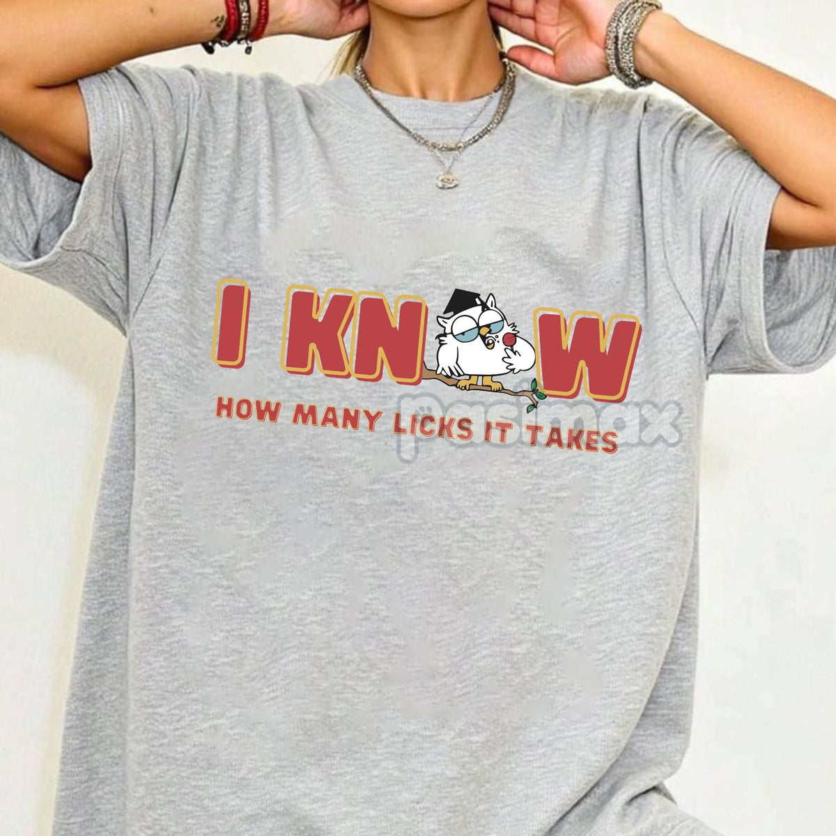 "I Know How Many Licks It Takes" Funny T-Shirt - Classic Pop Culture Nostalgia Tee, Witty Statement Shirt