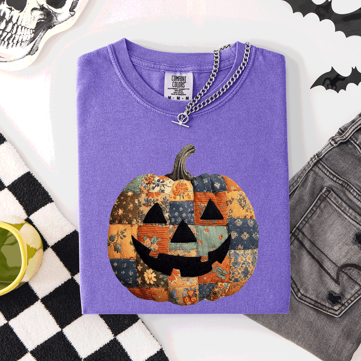 Jack O Lantern Faux Quilt Pumpkin Halloween Fall Autumn Spooky Cozy Comfort Colors Tee