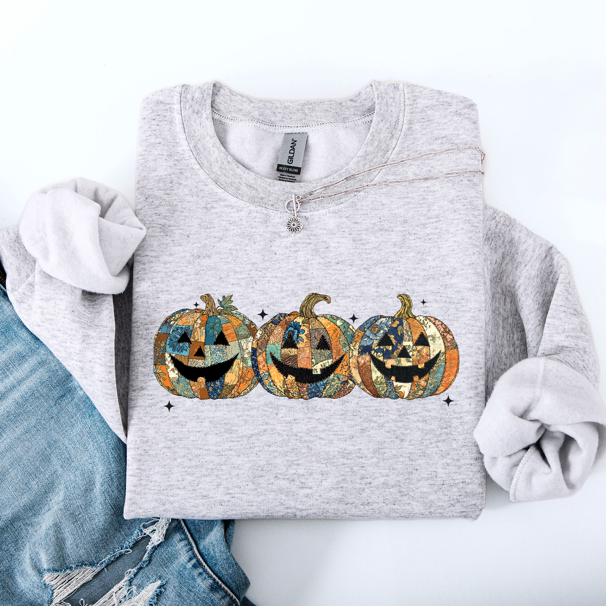 Jack O Lanterns Faux Quilt Pumpkin Halloween Autumn Festive Cozy Classic Sweatshirt