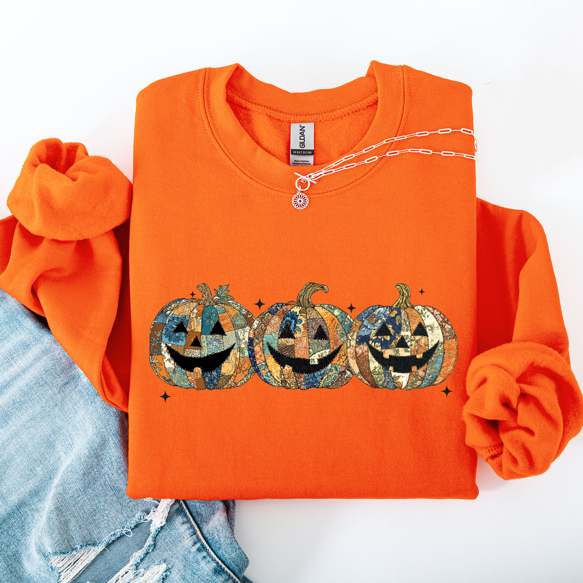 Jack O Lanterns Faux Quilt Pumpkin Halloween Autumn Festive Cozy Classic Sweatshirt