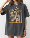 Skeleton Lady Fall Leaves Witch Aesthetic Meme Halloween Spooky Costume Comfort Colors Tee